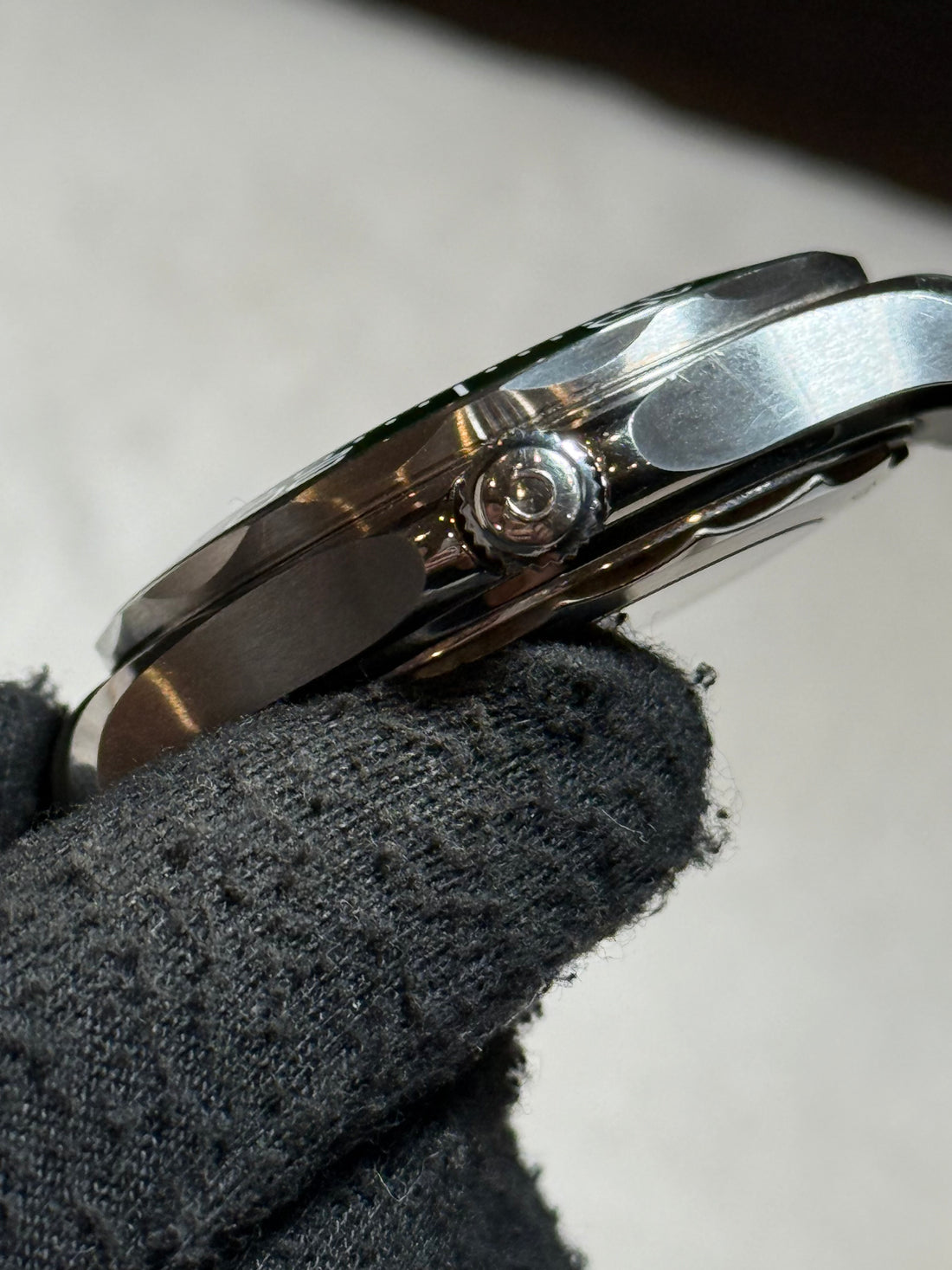 OMEGA Seamaster Diver 300M 42mm – Green Dial & Rubber Strap | Ref. 210.32.42.20.10.001