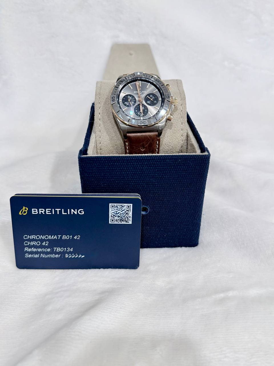 Breitling Chronomat B01 42 Triumph TB0134101M1X1 actual watch photo 9