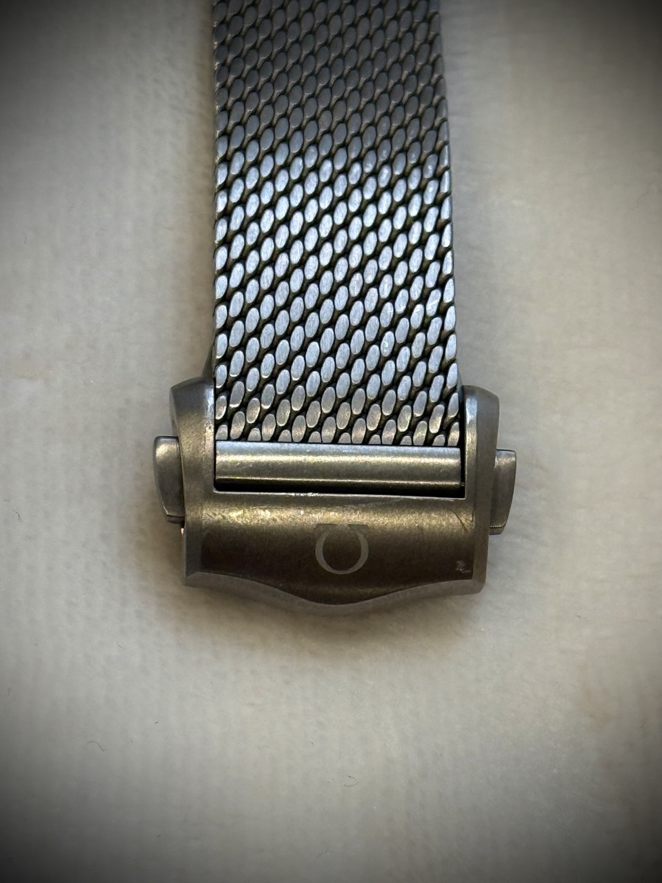Omega Seamaster Diver 300M 007 Edition titanium mesh bracelet clasp