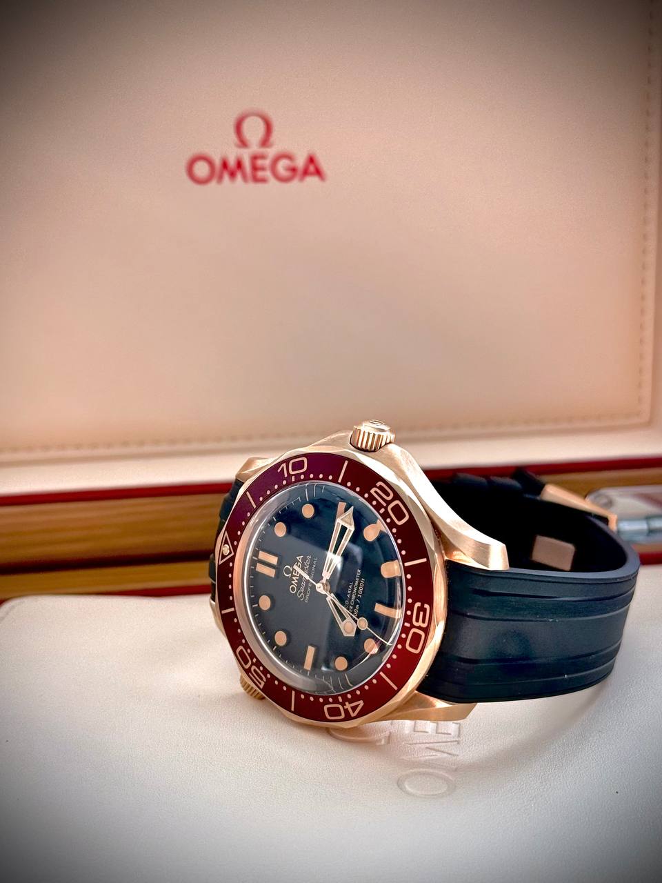 Omega Seamaster Diver 300M Bronze Gold 42mm 210.92.42.20.01.003 – 2025 Full Set Mint