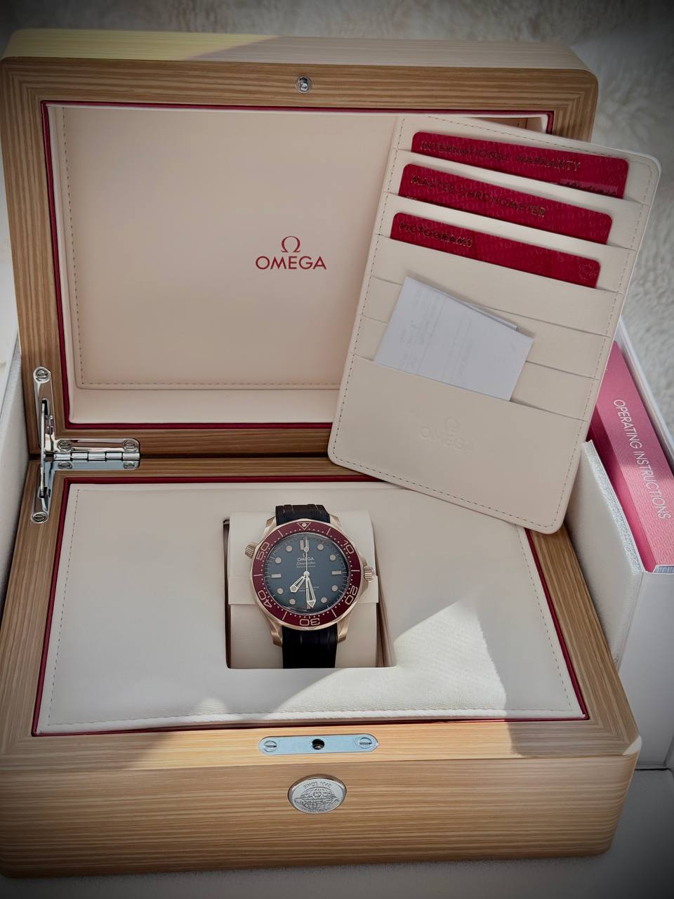 Omega Seamaster Diver 300M Bronze Gold 42mm 210.92.42.20.01.003 – 2025 Full Set Mint