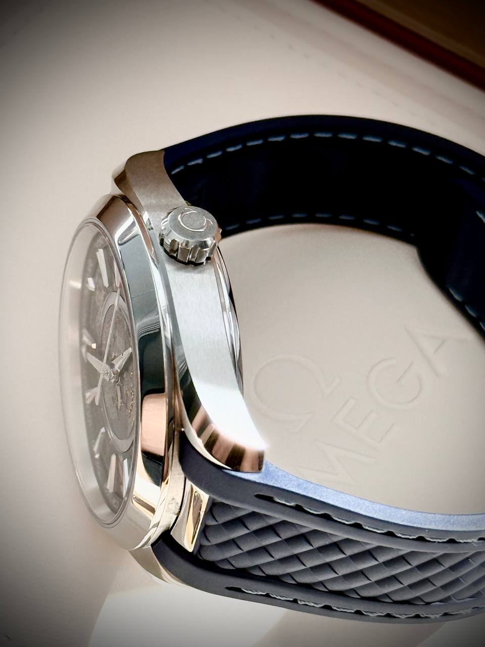 Omega Seamaster Aqua Terra World Timer 43mm Blue Dial - Ref. 220.12.43.22.03.001