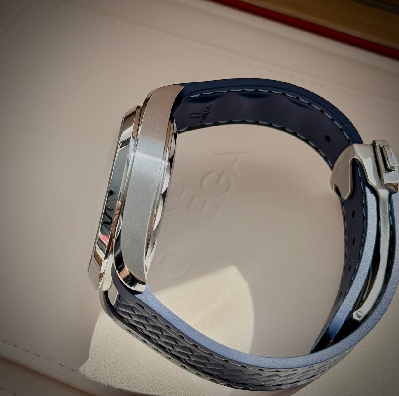 Omega Seamaster Aqua Terra World Timer 43mm Blue Dial - Ref. 220.12.43.22.03.001