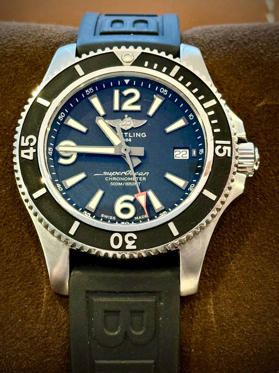 Breitling Superocean 42 Full set , like new , ref A17366021B1S2