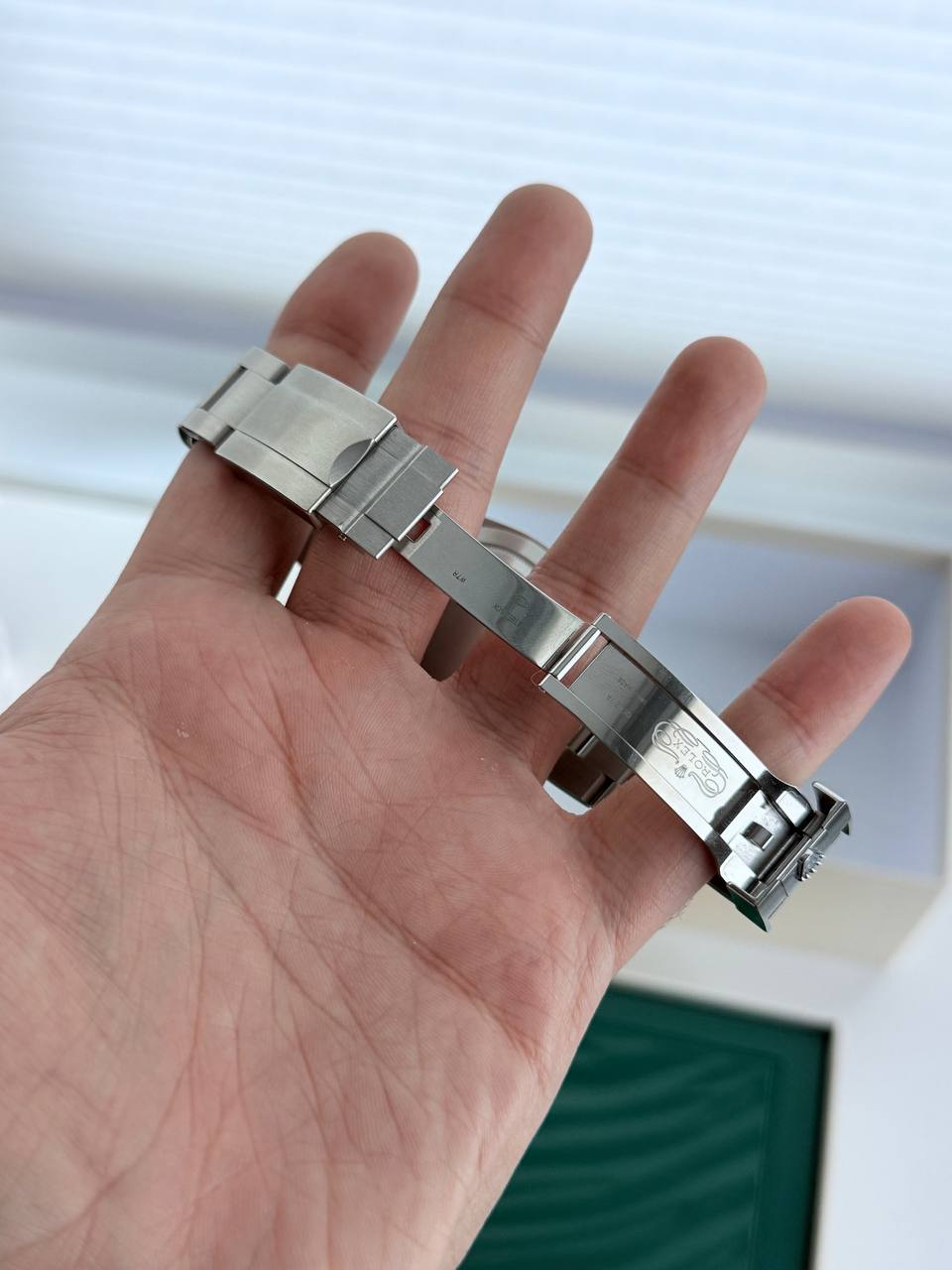 Rolex Explorer 40 bracelet and clasp