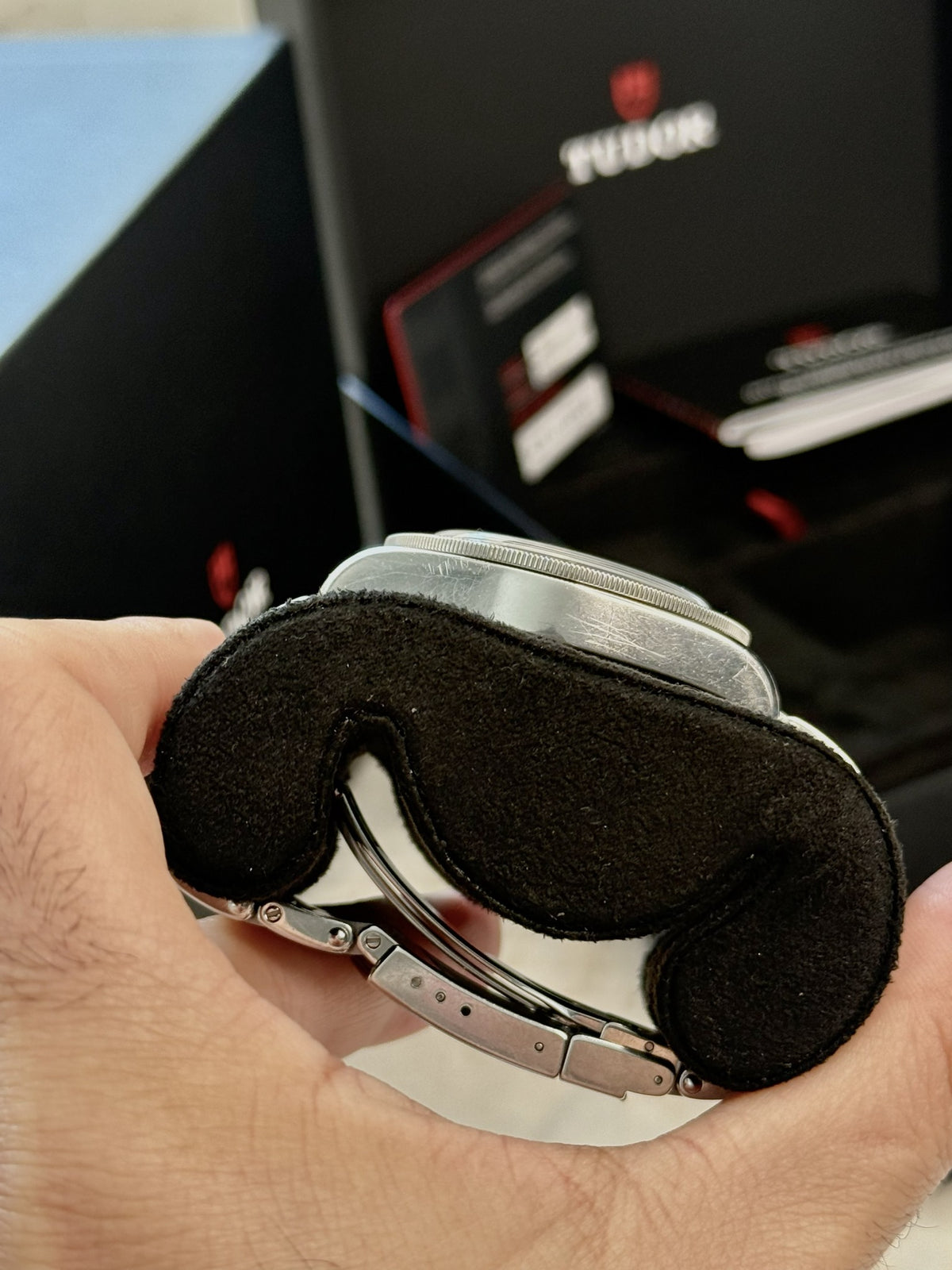 Tudor Black Bay Fifty-Eight left case profile