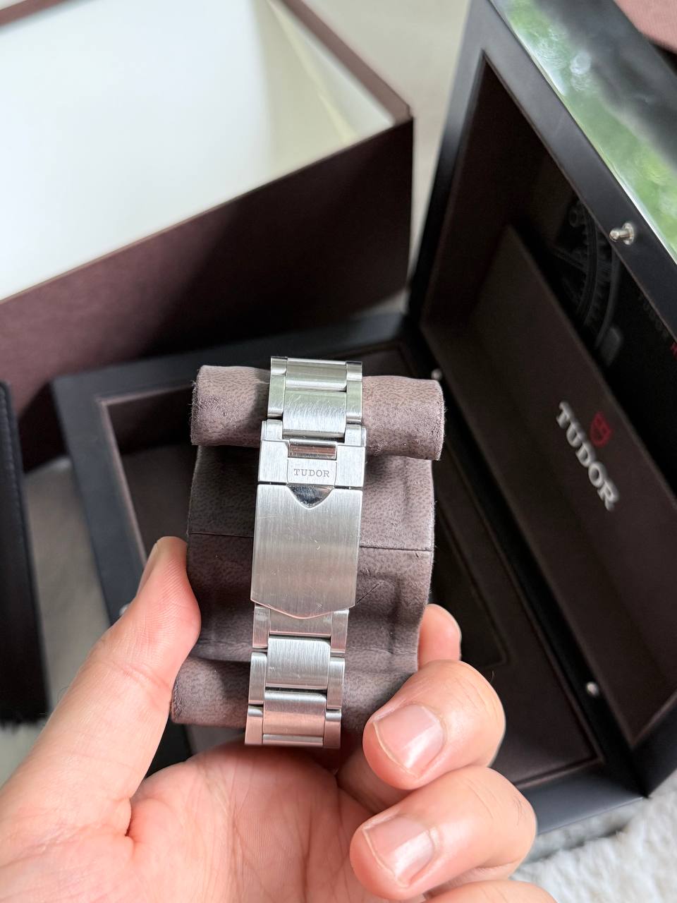 Tudor Black Bay Smiley steel clasp