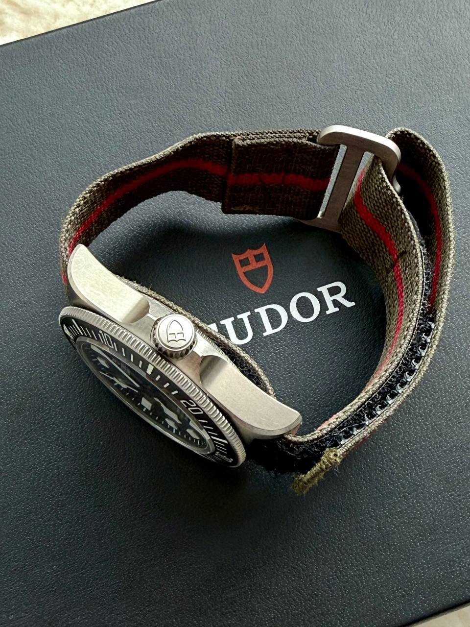 Tudor Pelagos FXD crown and fabric strap